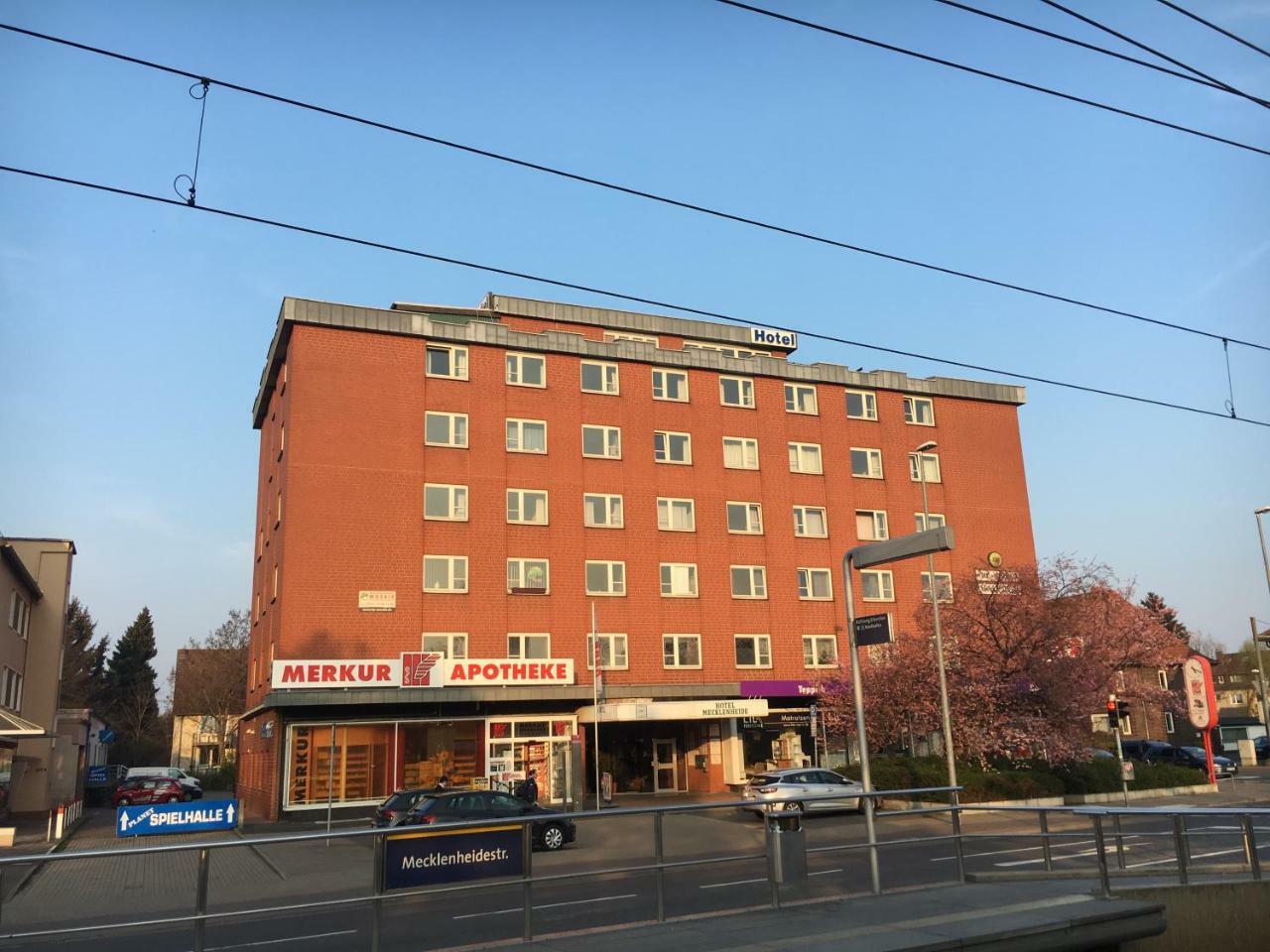 Hotel Mecklenheide Hannover Exteriör bild
